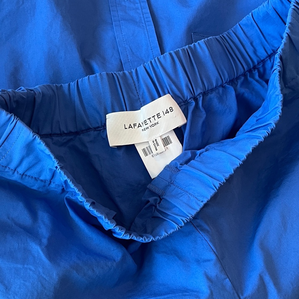 Lafayette 148 New York Women’s Vibrant Blue Shorts size small - Picture 3 of 6